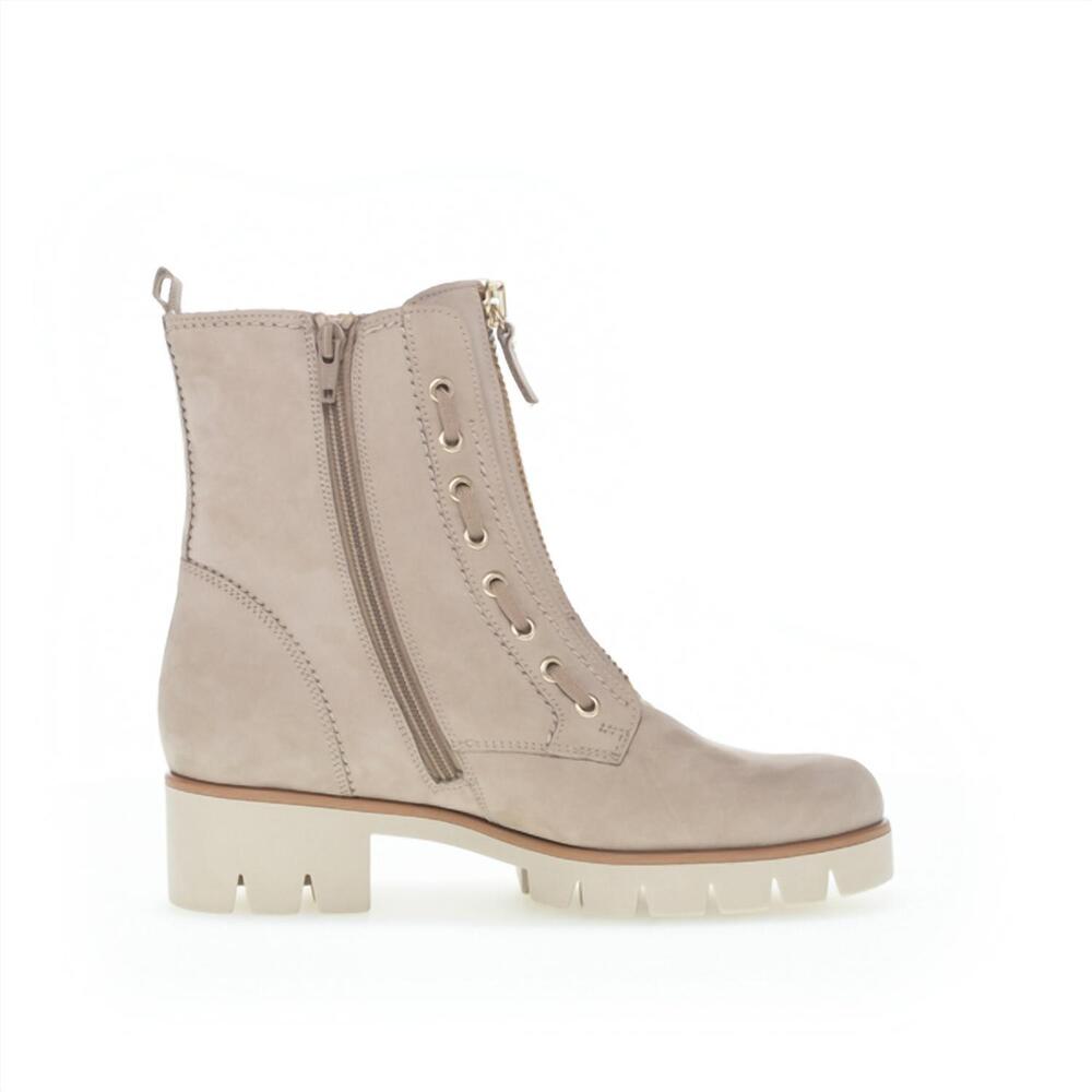 NEW GABOR women's chukka lug boots in dust